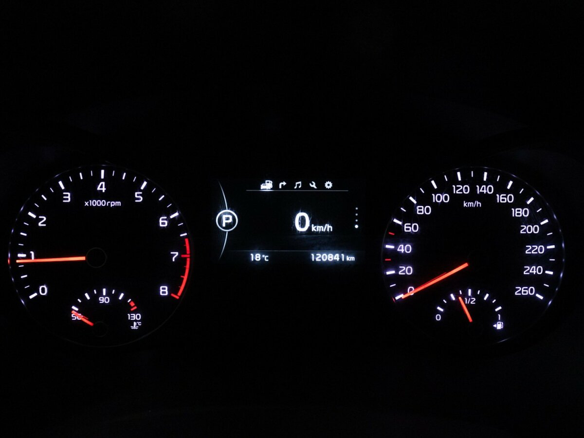 Б/У Киа Оптима 2018 года. Фото: #11