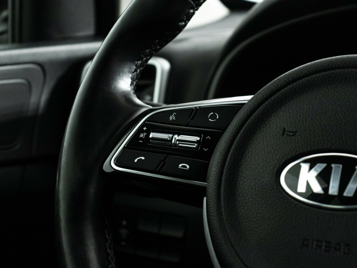 Б/У Киа Спортейдж 2020 года. Фото: #20