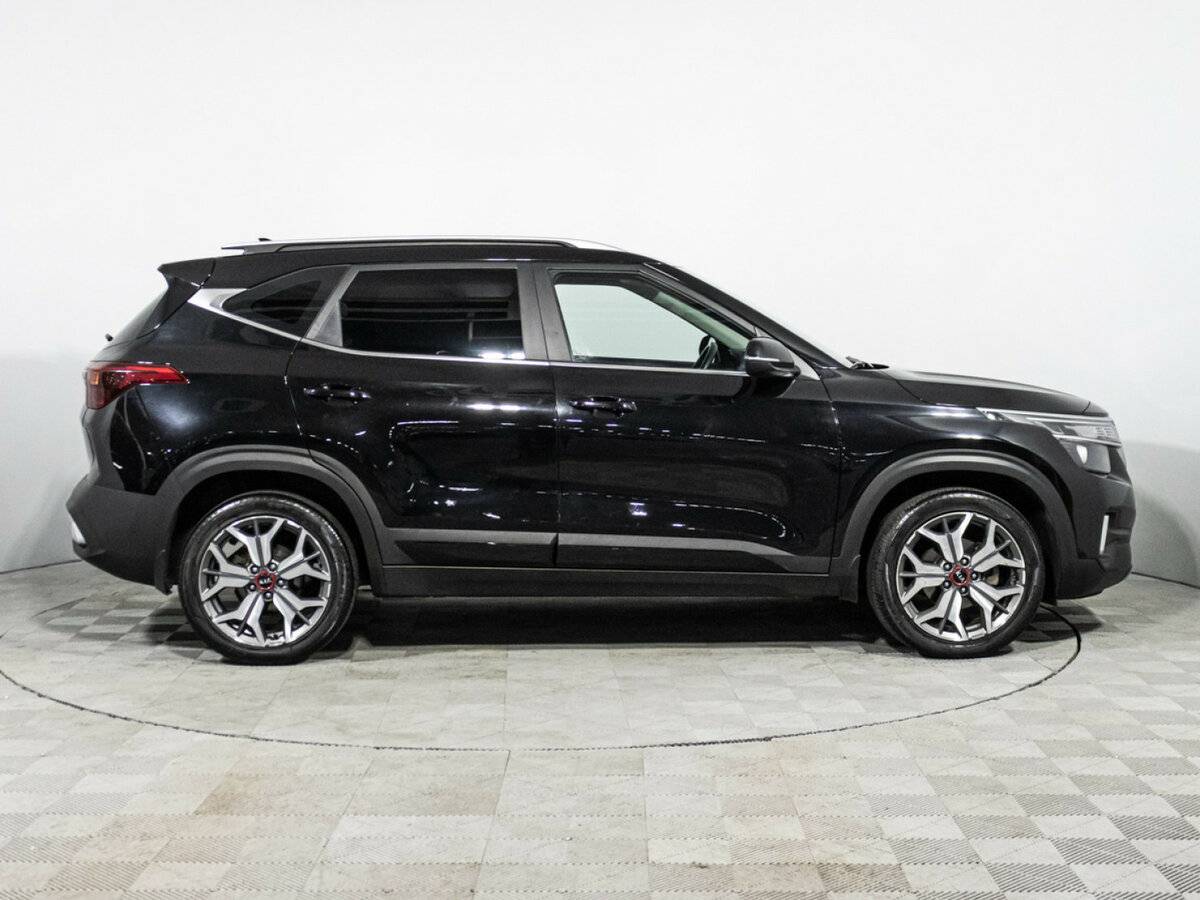 Б/У Киа Сельтос 2021 года. Фото: #3