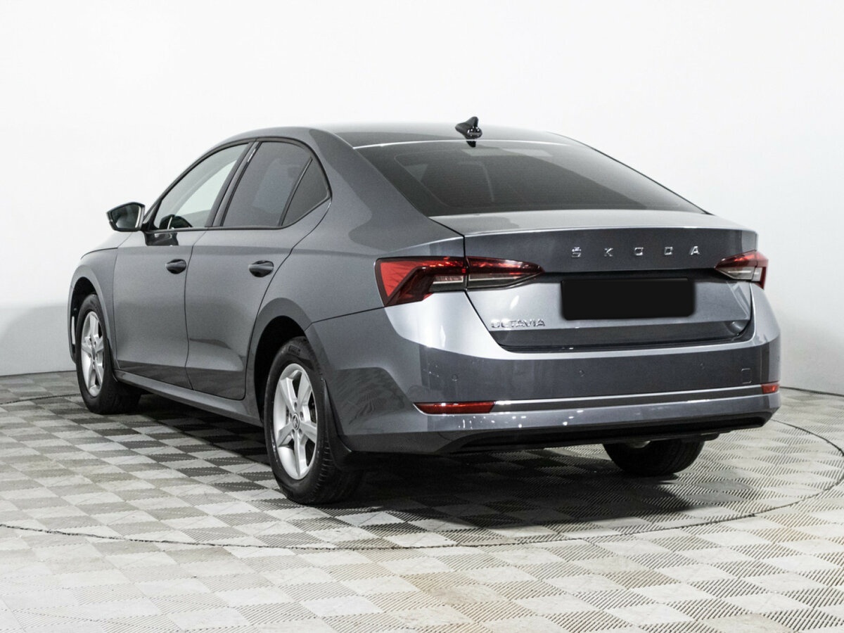 Б/У Шкода Октавия 2021 года. Фото: #6