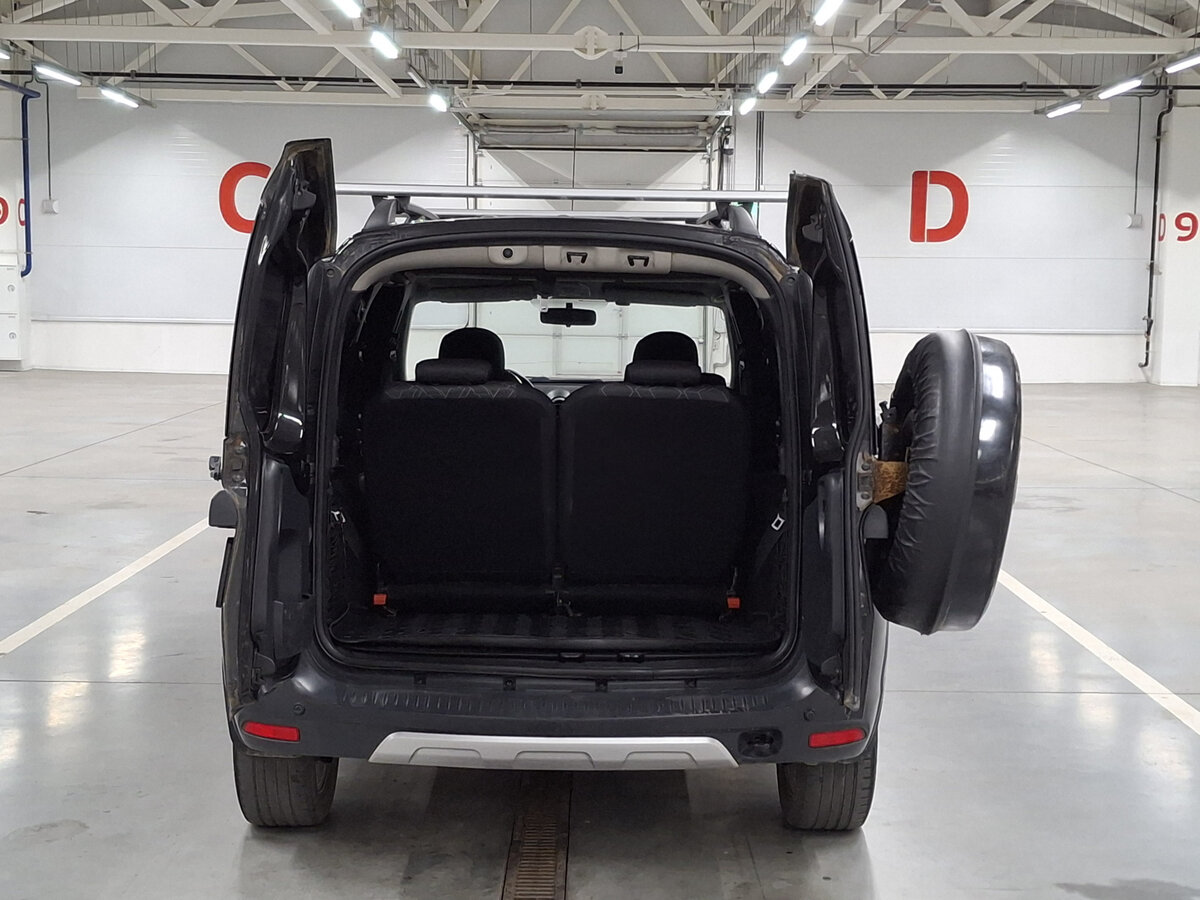 Lada (ВАЗ) Largus 2020 года с пробегом. Фото: #8