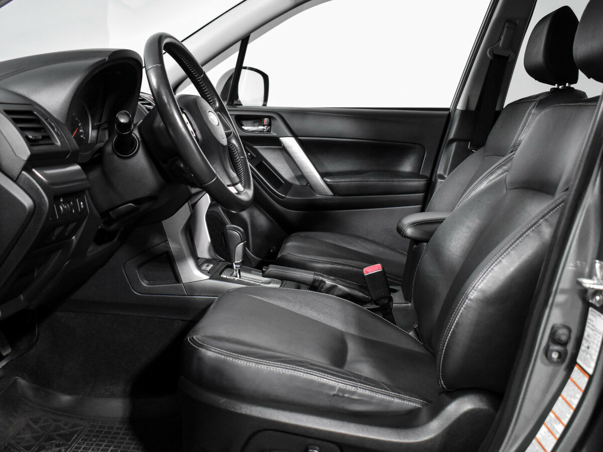 Subaru Forester 2014 года с пробегом. Фото: #8