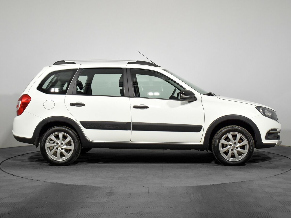 Б/У Лада (ВАЗ) Гранта 2019 года. Фото: #3