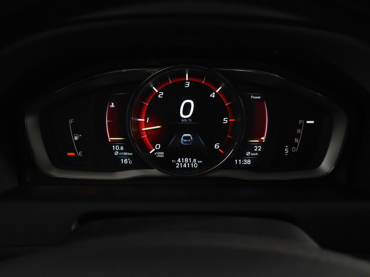 Volvo XC60 2015 года с пробегом. Фото: #17