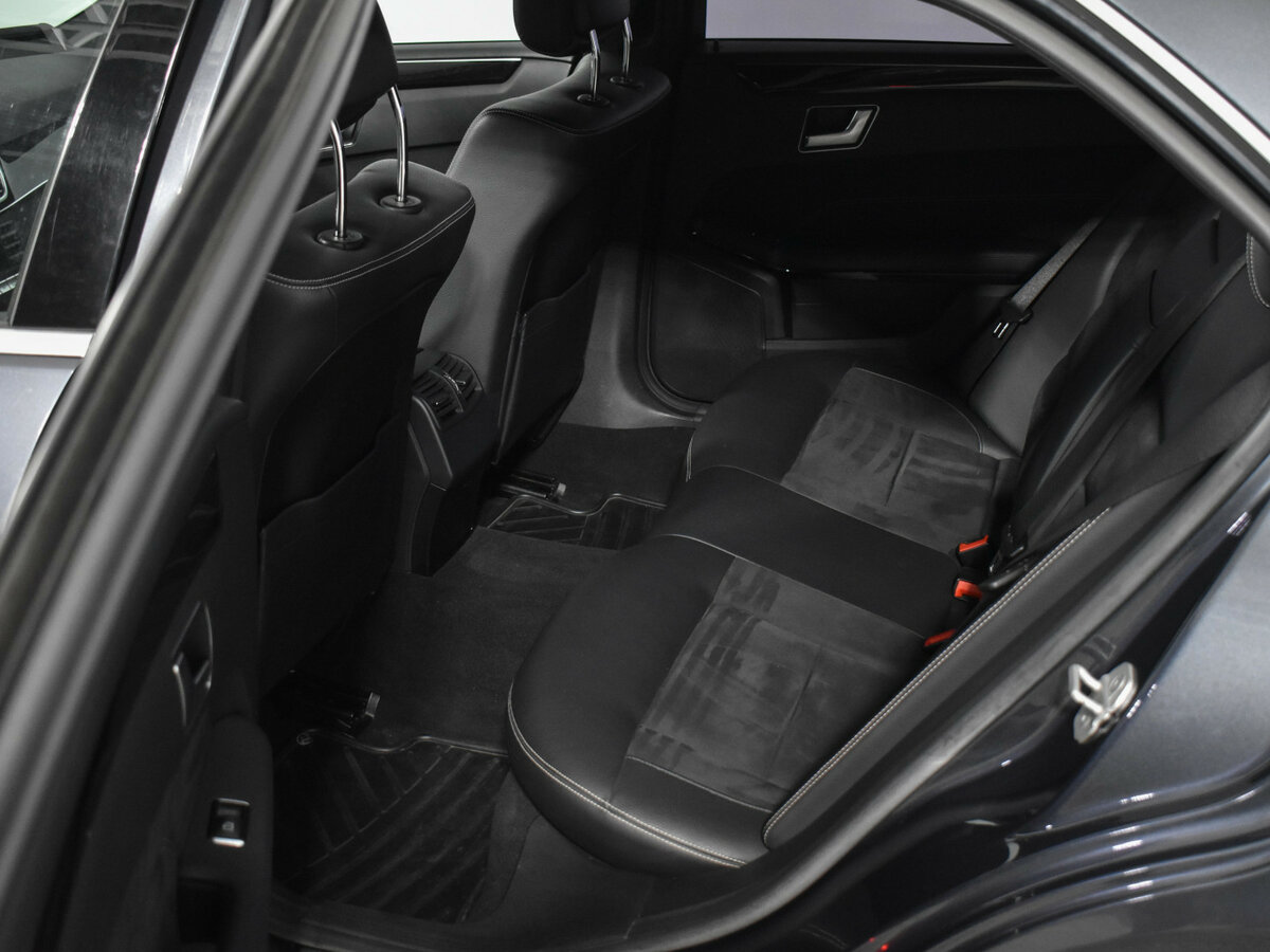 Mercedes-Benz E-Класс 2014 года с пробегом. Фото: #10