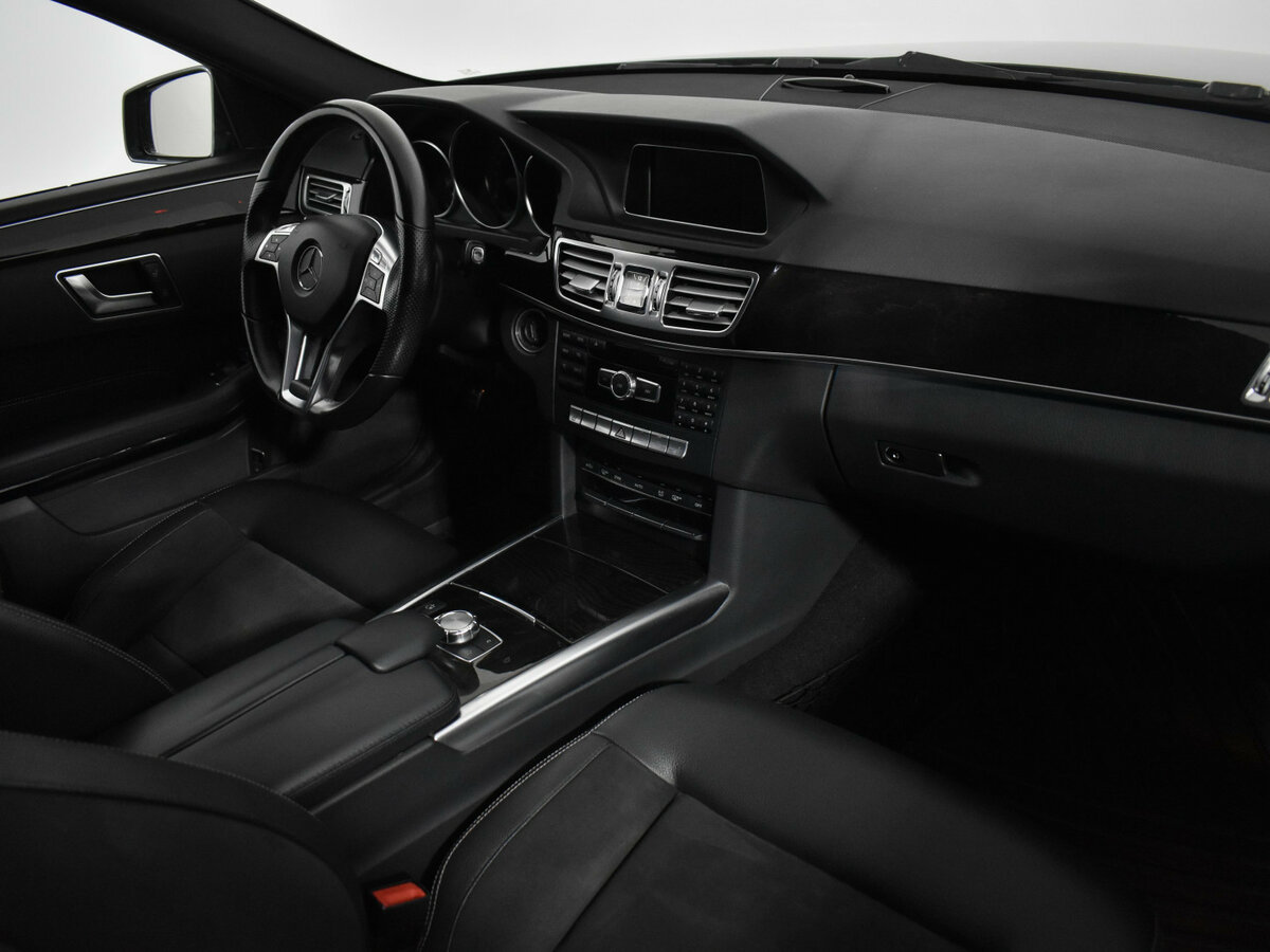 Mercedes-Benz E-Класс 2014 года с пробегом. Фото: #11