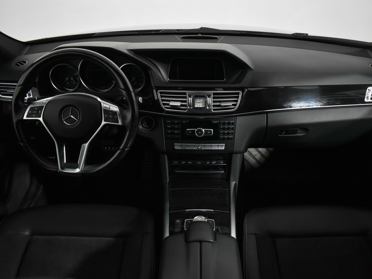 Mercedes-Benz E-Класс 2014 года с пробегом. Фото: #12