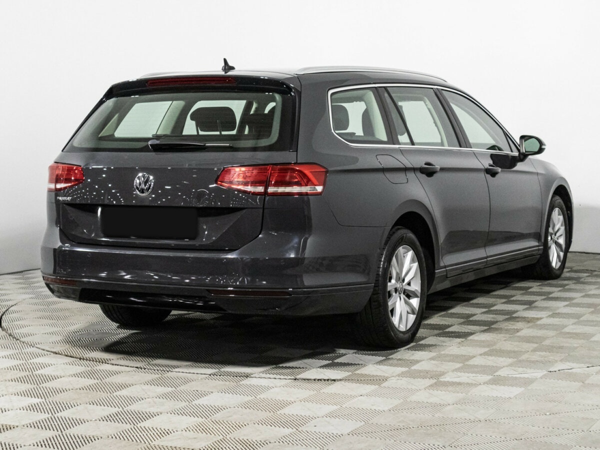 Б/У Фольксваген Пассат 2019 года. Фото: #4