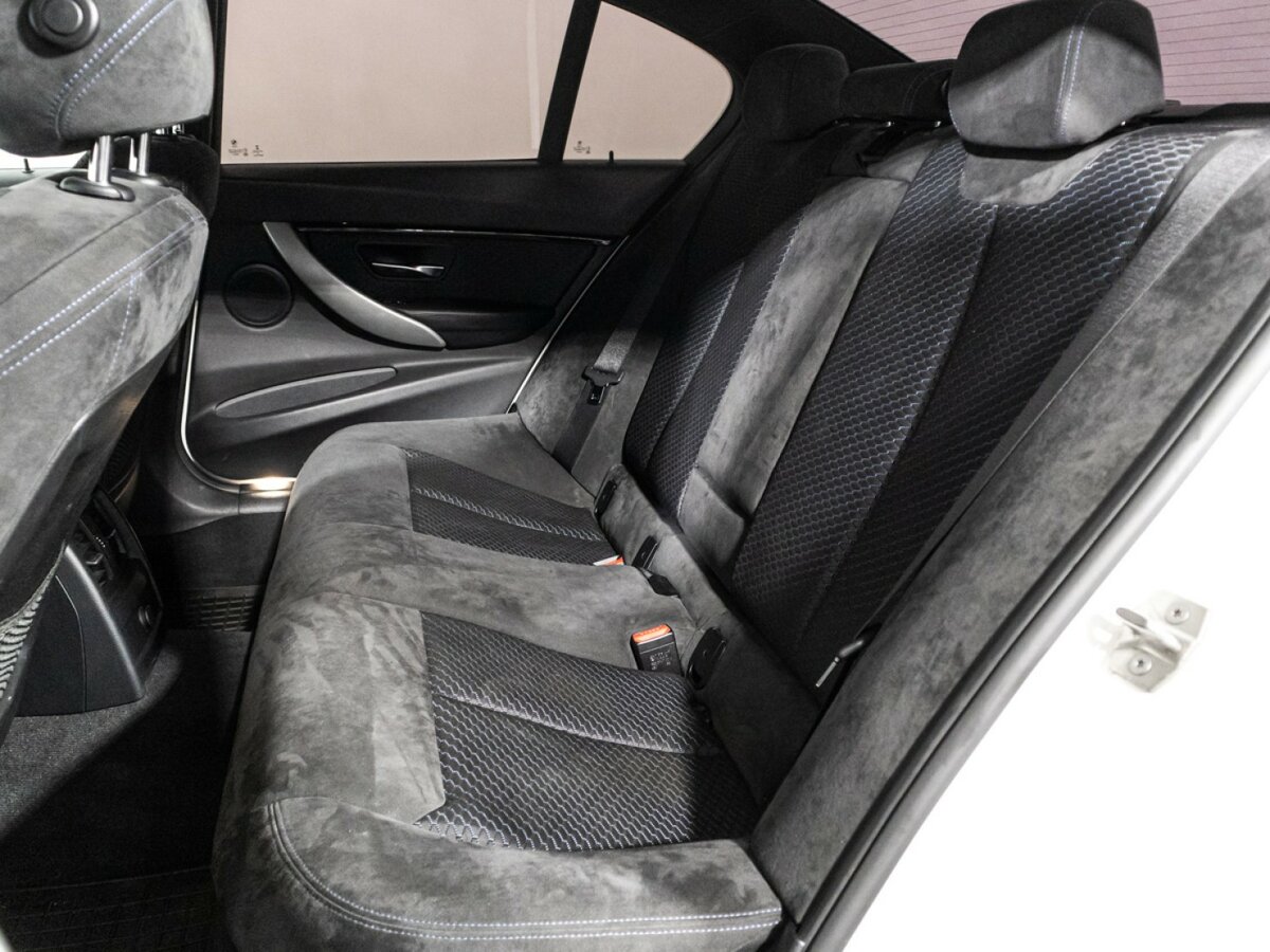 BMW 3 серии 2016 года с пробегом. Фото: #9