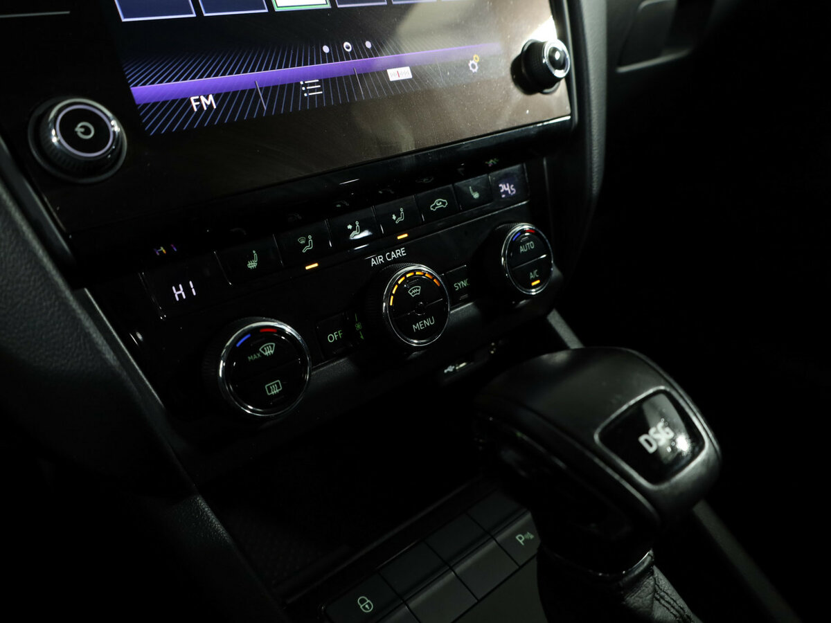 Б/У Шкода Октавия 2017 года. Фото: #18