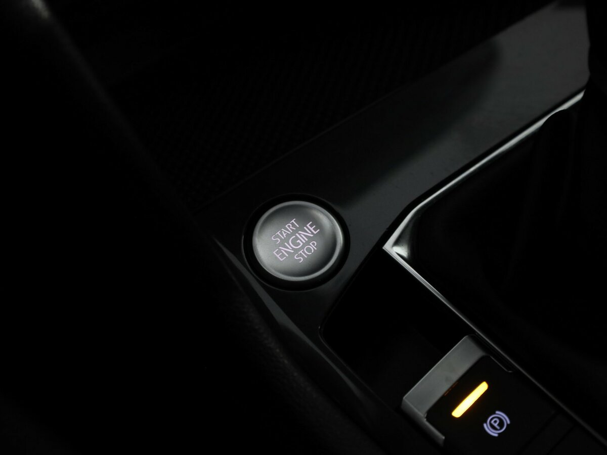 Volkswagen Tiguan 2021 года с пробегом. Фото: #27