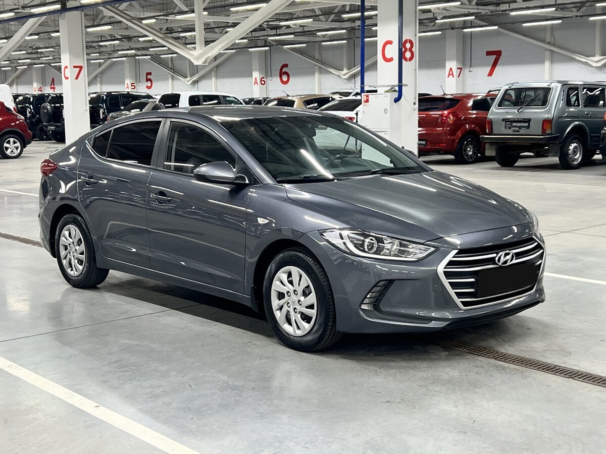 Hyundai Elantra 2016 года с пробегом. Фото: #2