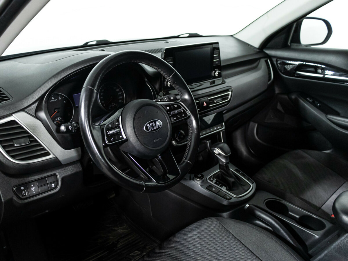 Б/У Киа Сельтос 2020 года. Фото: #10