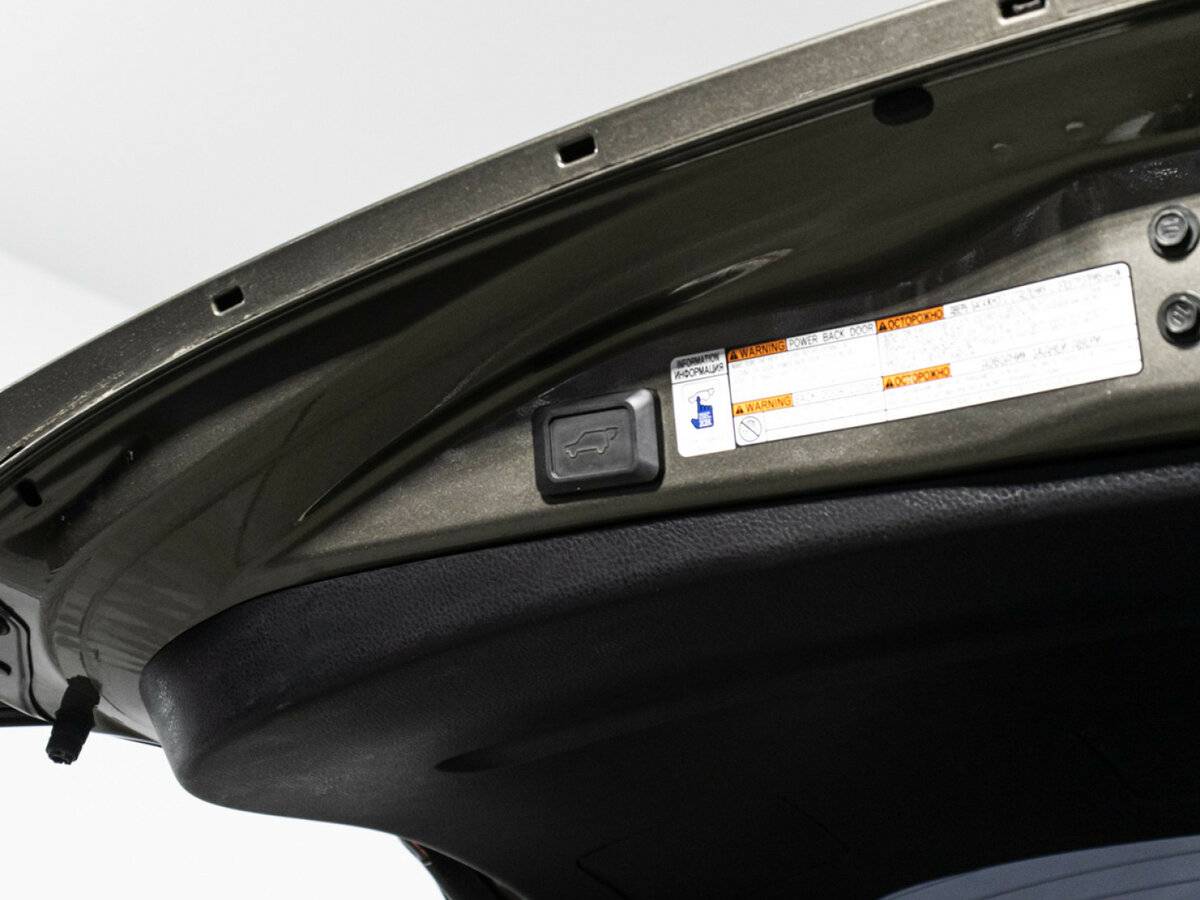 Б/У Тойота Рав4 2015 года. Фото: #18