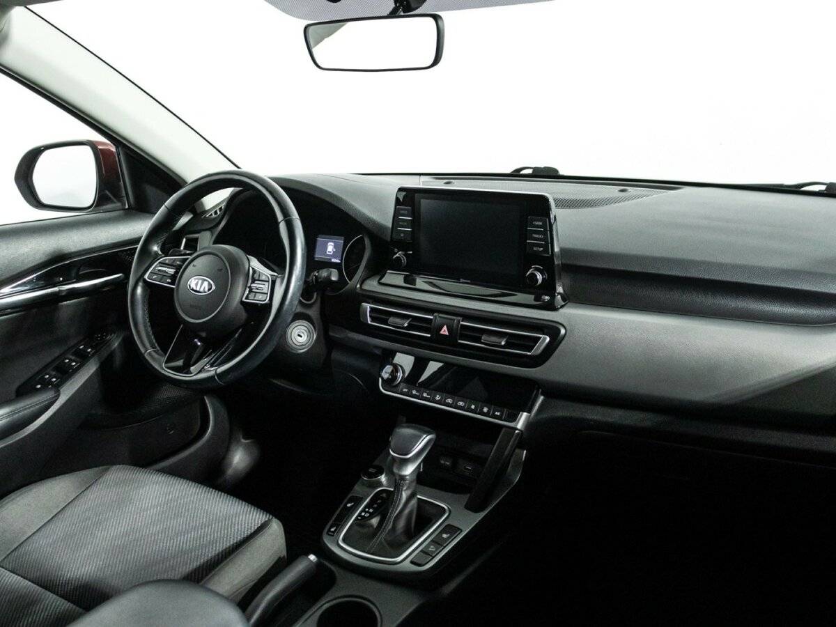 Б/У Киа Сельтос 2021 года. Фото: #8