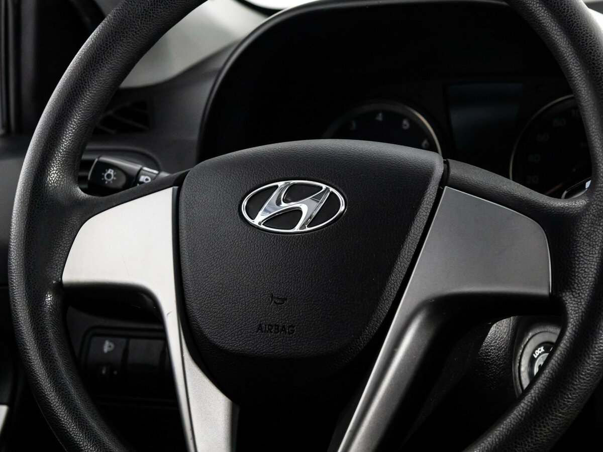 Б/У Хендай Солярис 2015 года. Фото: #8