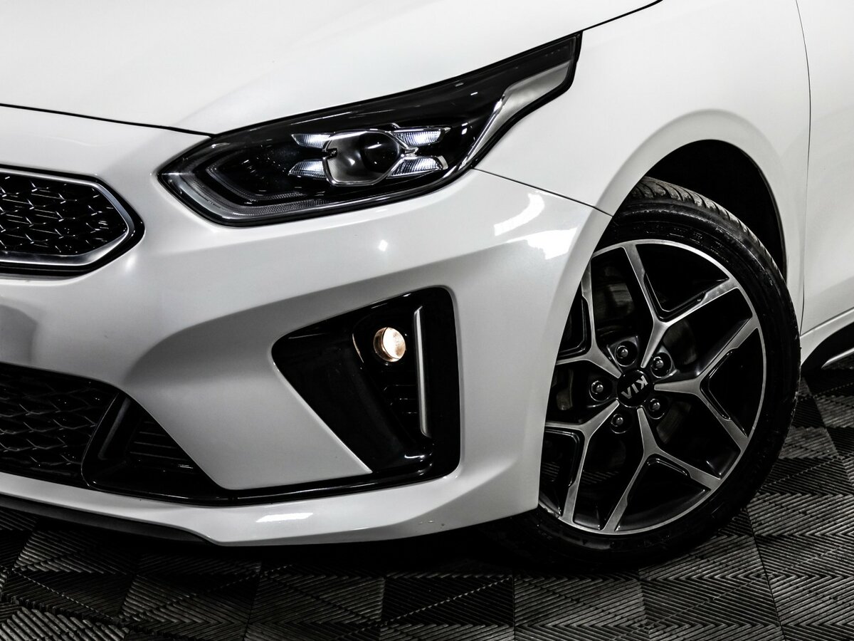 Kia Proceed 2021 года с пробегом. Фото: #2