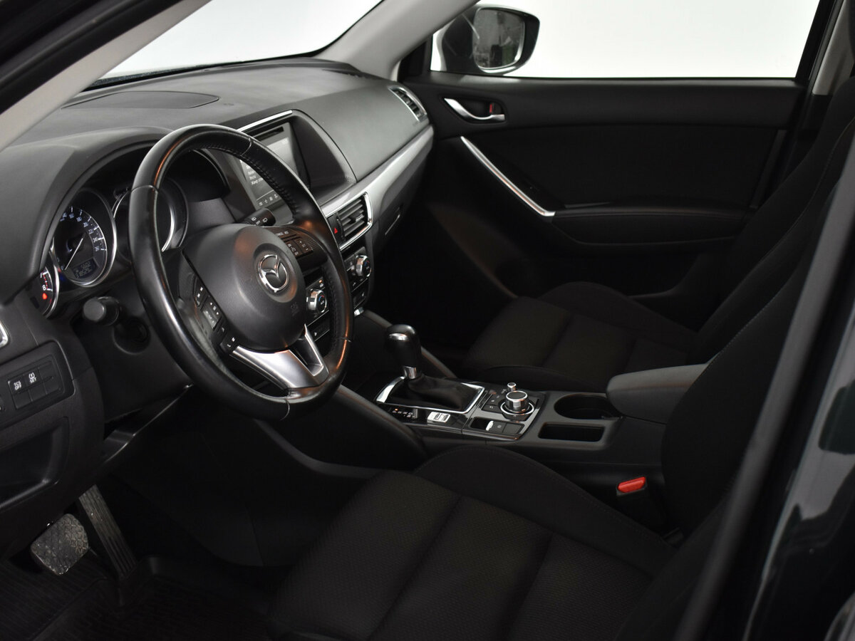 Б/У Мазда Ц-Икс-5 2016 года. Фото: #8