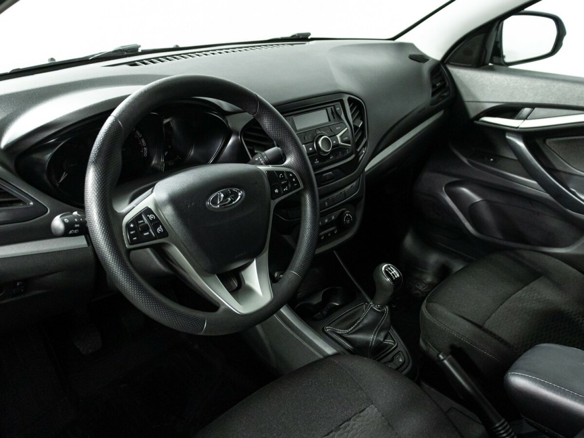 Б/У Лада (ВАЗ) Веста 2020 года. Фото: #10