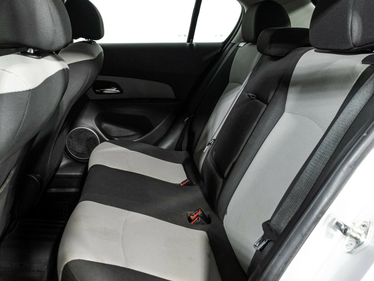 Б/У Шевроле Круз 2012 года. Фото: #9