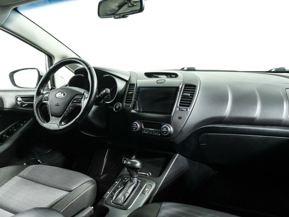 Б/У Киа Церато 2015 года. Фото: #8