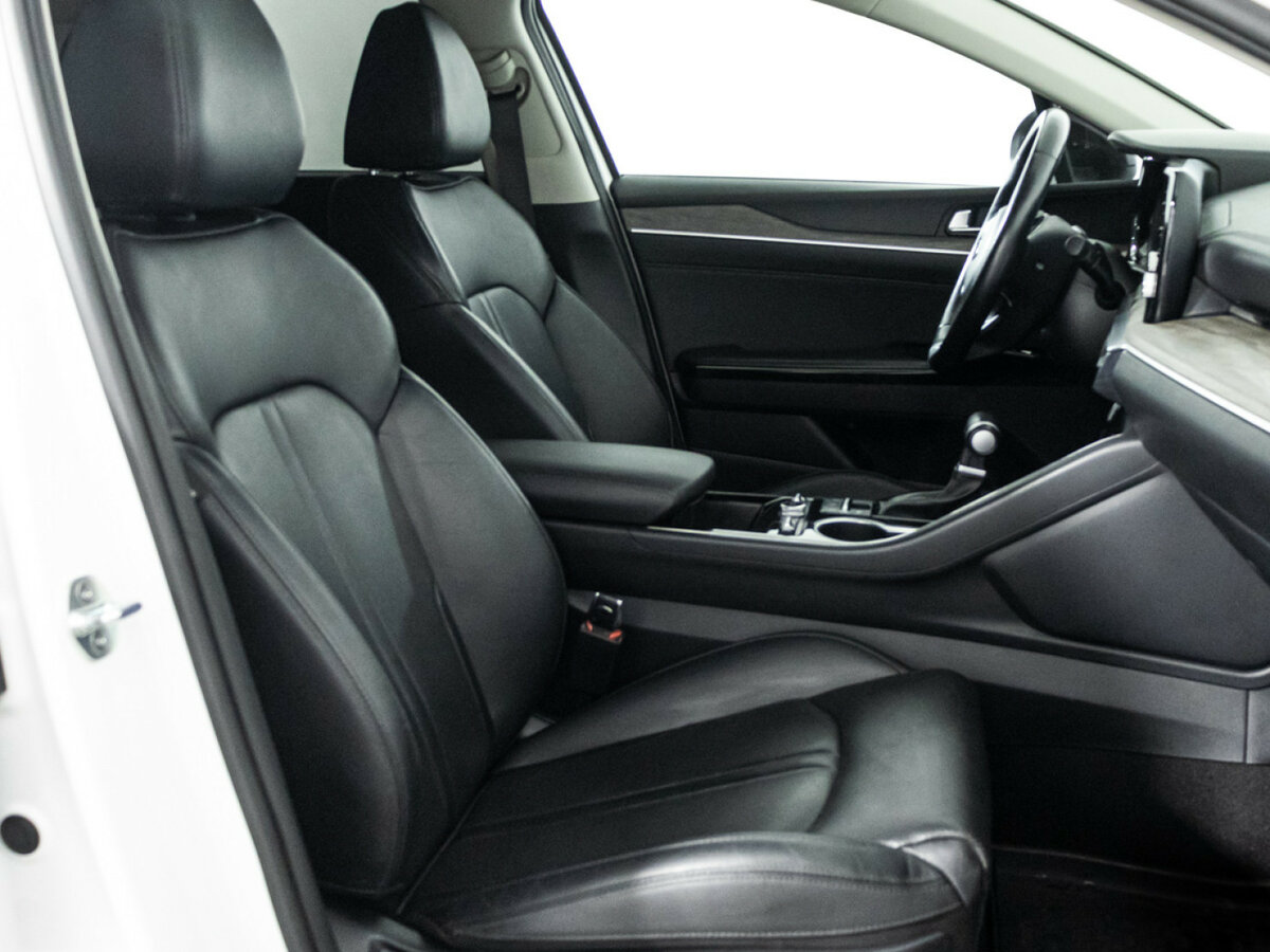 Б/У Киа К5 2021 года. Фото: #13