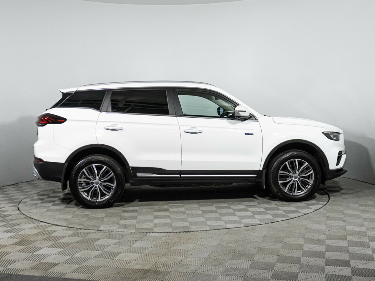 Б/У Джили Атлас Про 2023 года. Фото: #3