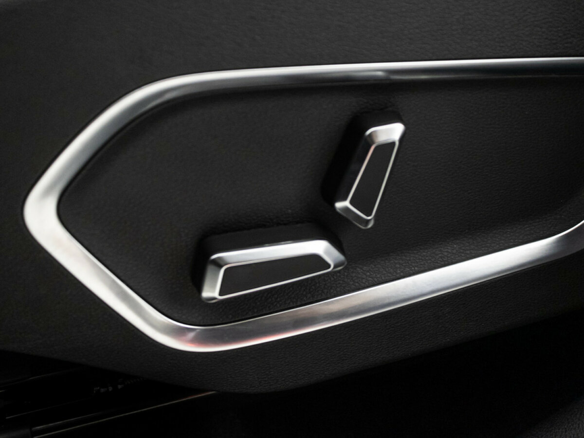 Б/У Джили Атлас Про 2023 года. Фото: #15