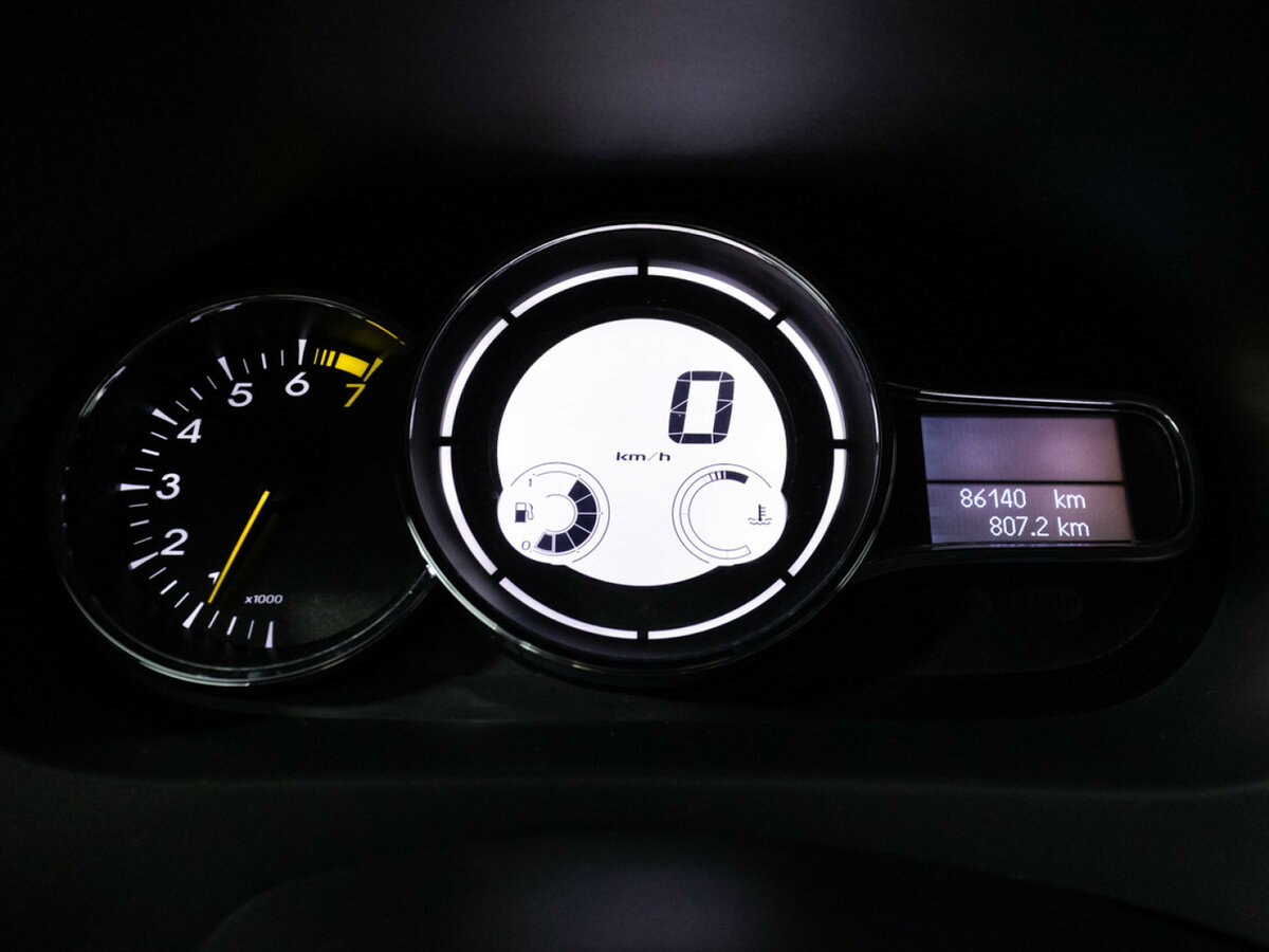 Б/У Рено Флюенс 2012 года. Фото: #11