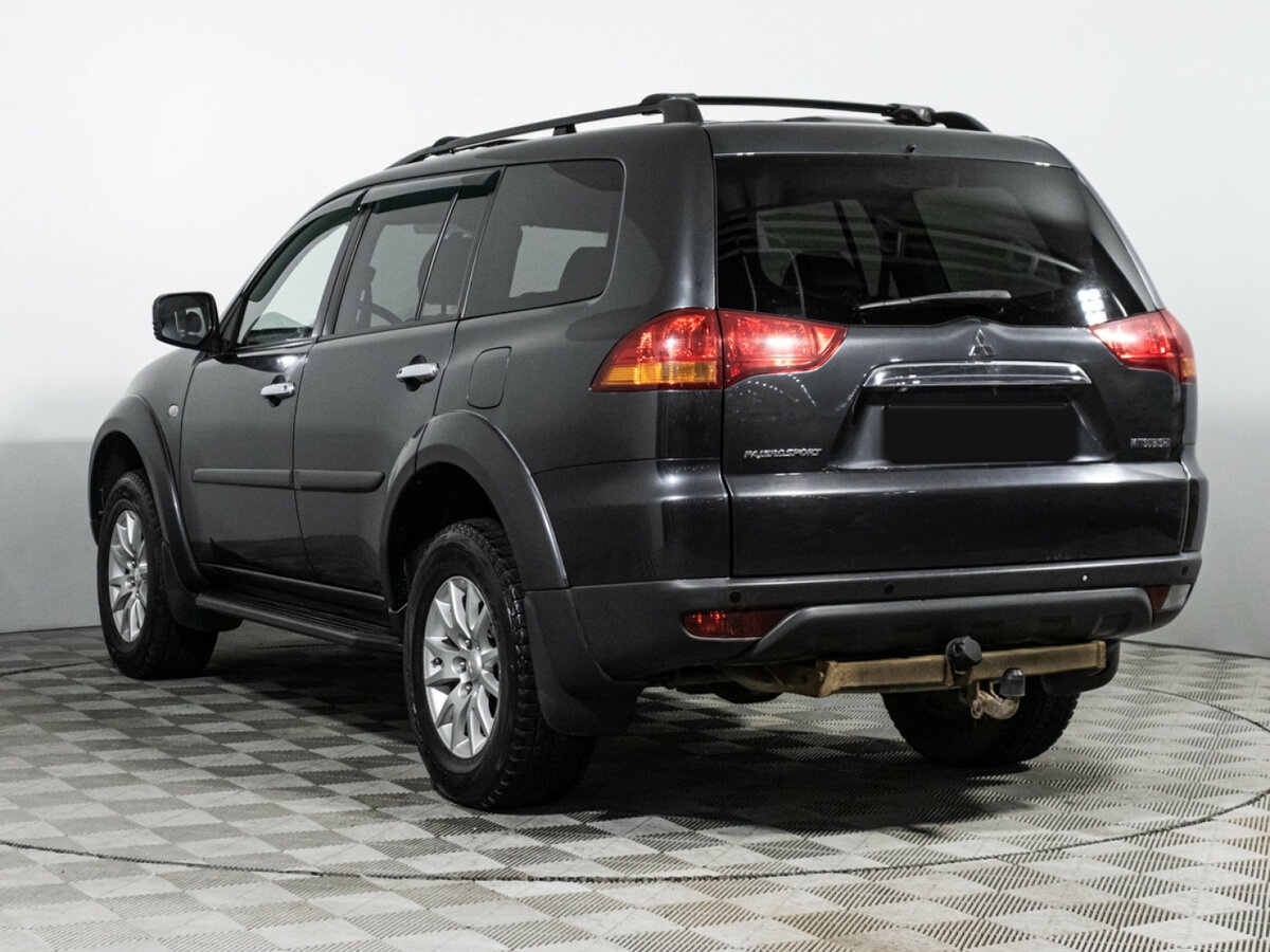 Б/У Митсубиши Паджеро Спорт 2013 года. Фото: #5