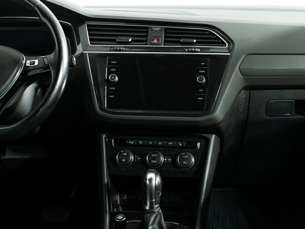 Б/У Фольксваген Тигуан 2019 года. Фото: #11