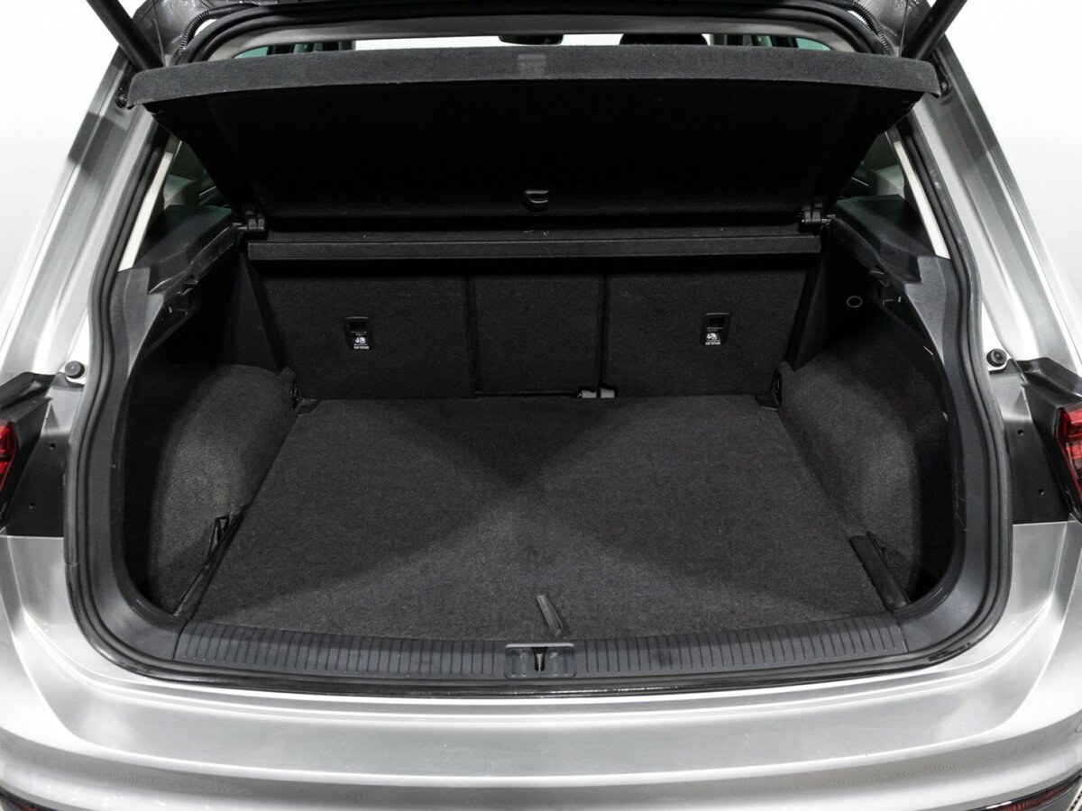 Б/У Фольксваген Тигуан 2019 года. Фото: #18