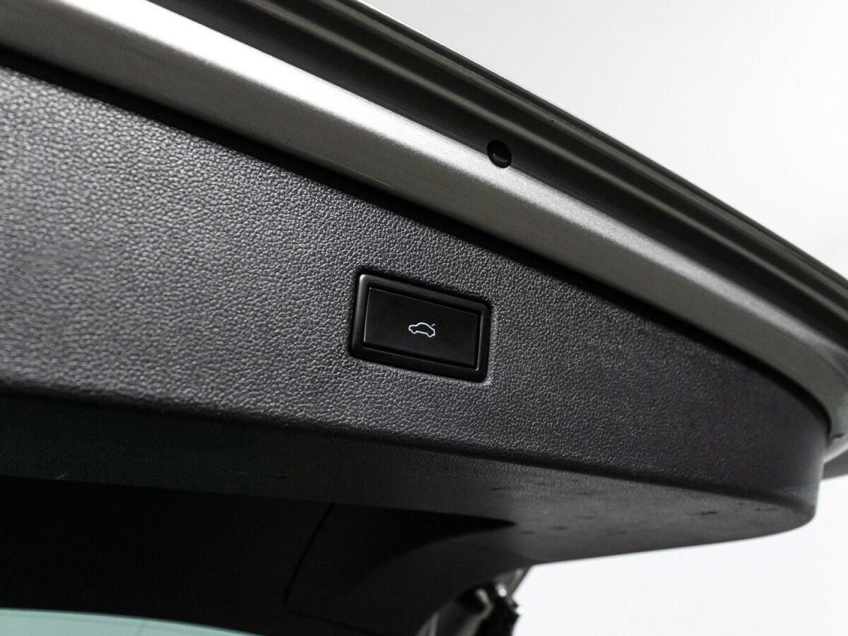 Б/У Фольксваген Тигуан 2019 года. Фото: #19