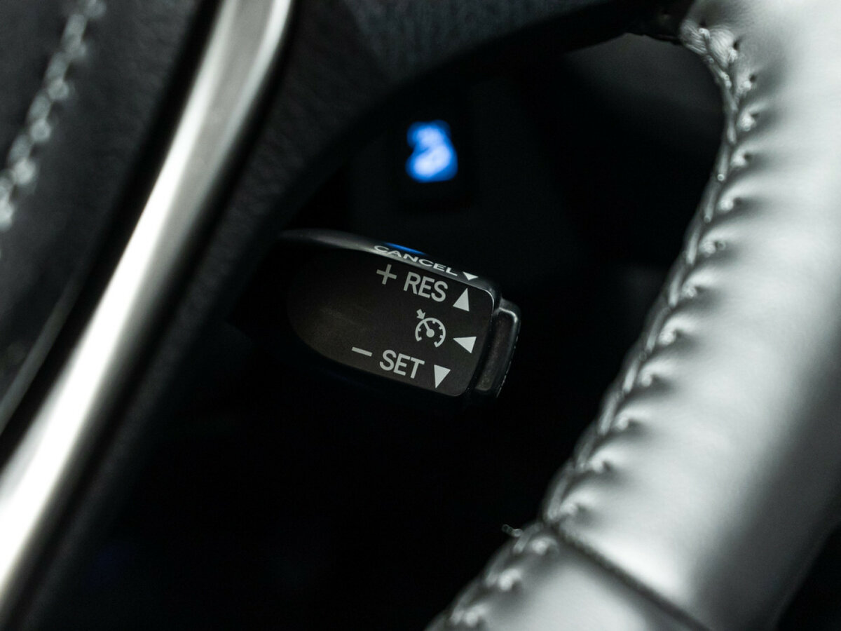 Б/У Тойота Рав4 2016 года. Фото: #19