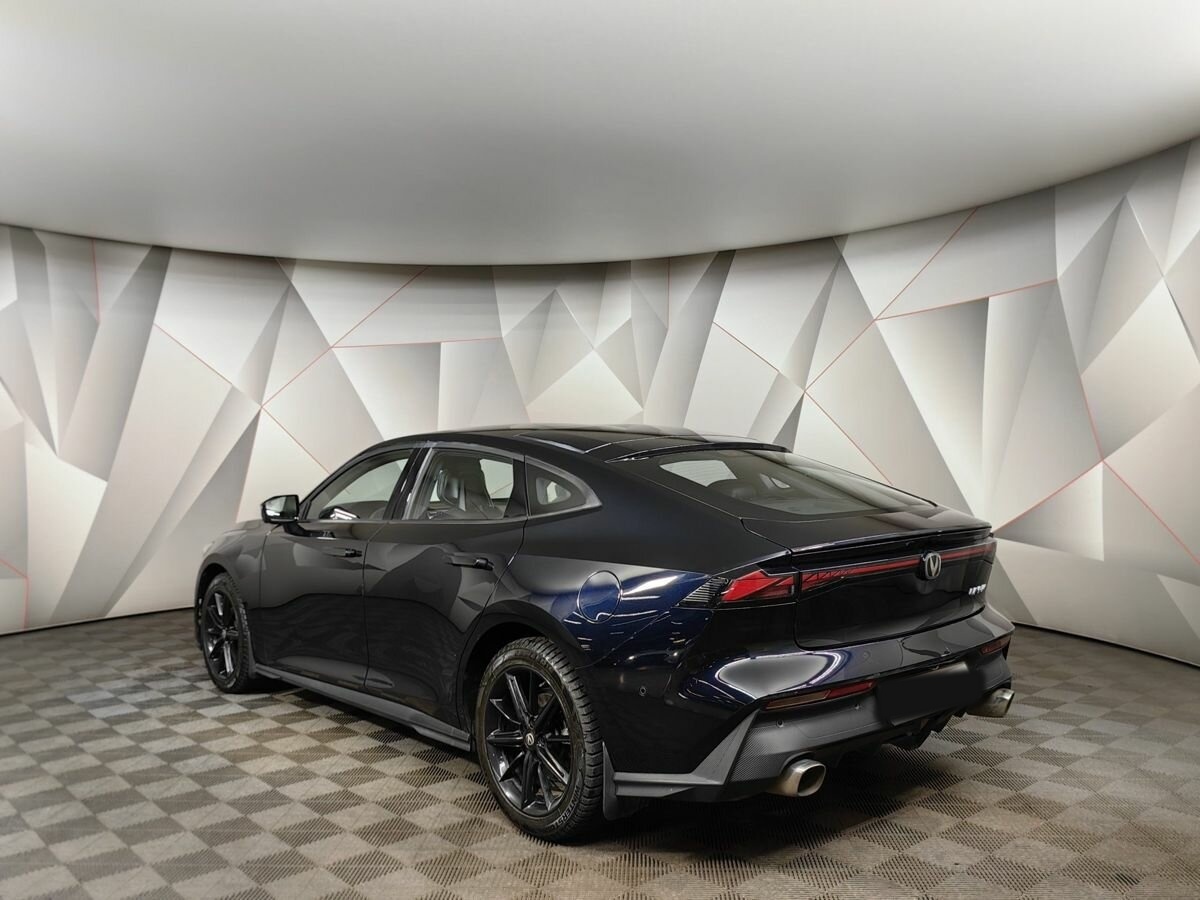 Changan UNI-V 2023 года с пробегом. Фото: #3