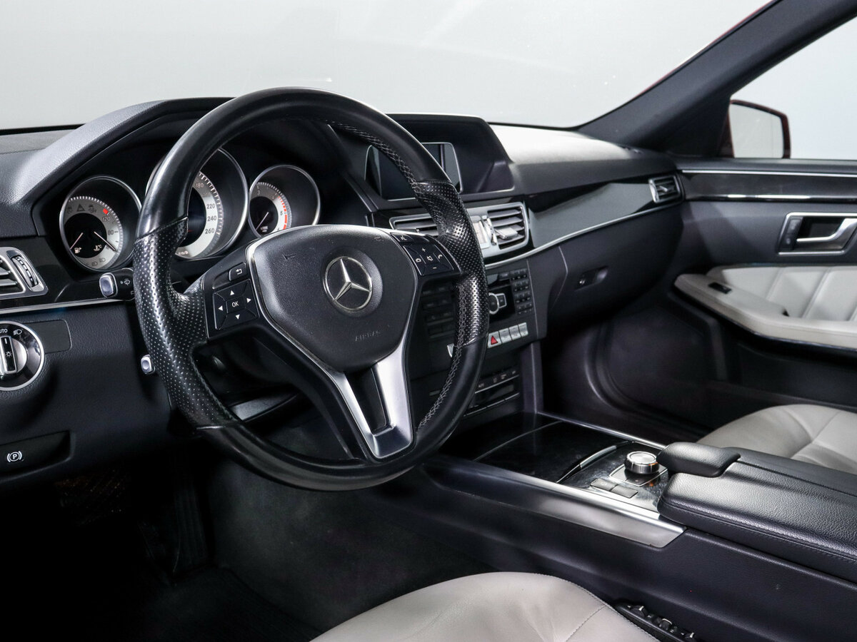 Mercedes-Benz E-Класс 2014 года с пробегом. Фото: #11