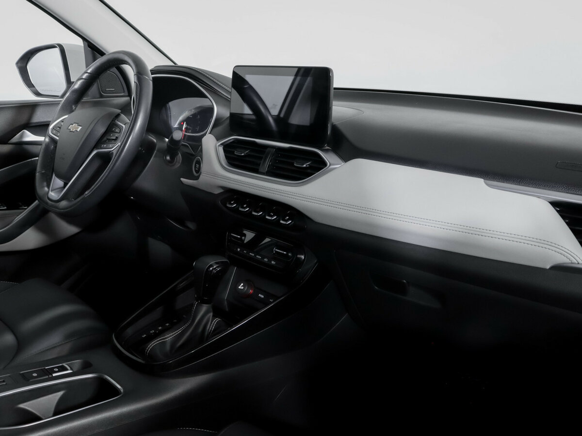 Chevrolet Captiva 2022 года с пробегом. Фото: #8