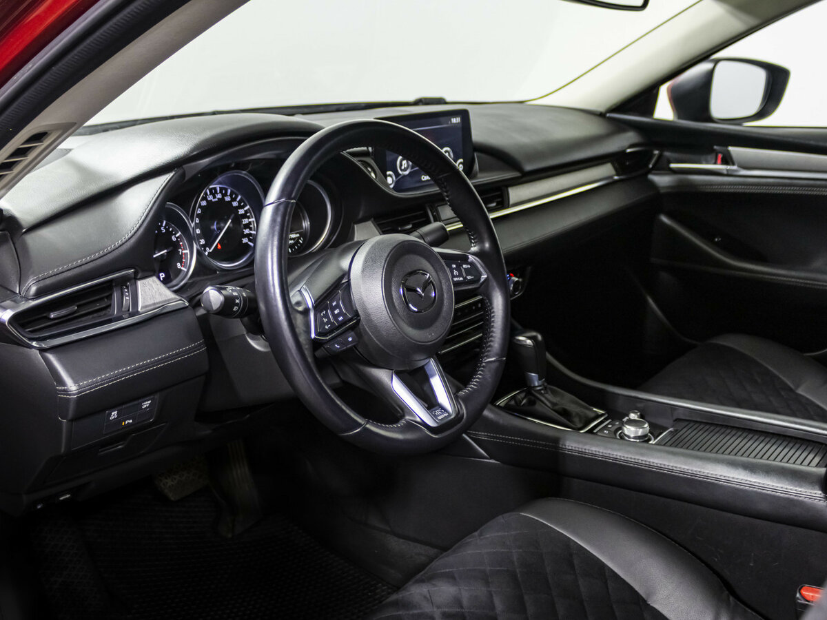 Б/У Мазда 6 2018 года. Фото: #9