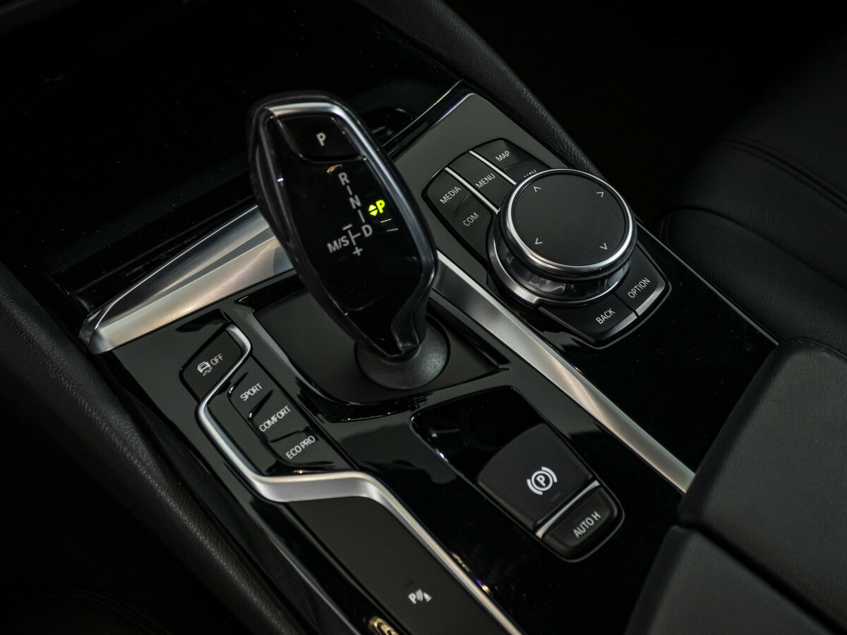 BMW 5 серии 2017 года с пробегом. Фото: #13