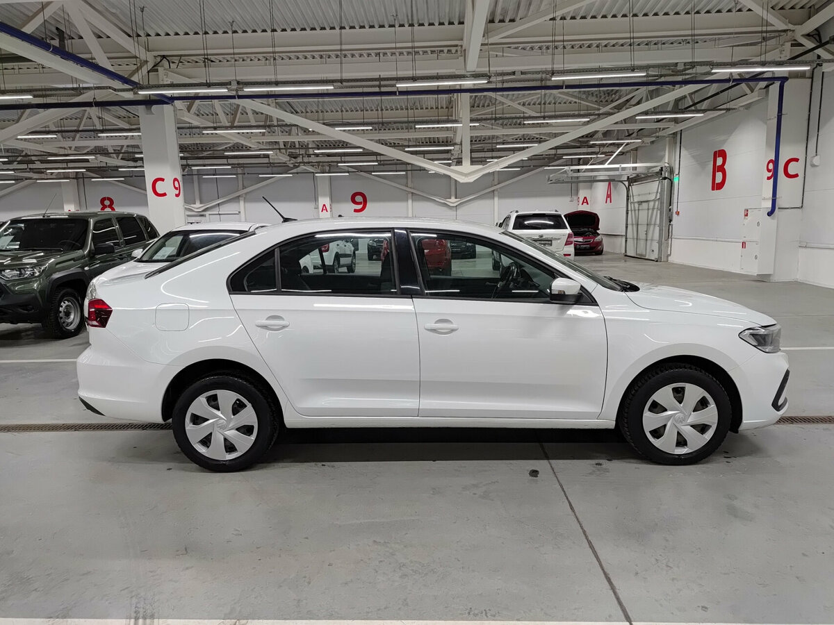 Volkswagen Polo 2021 года с пробегом. Фото: #3