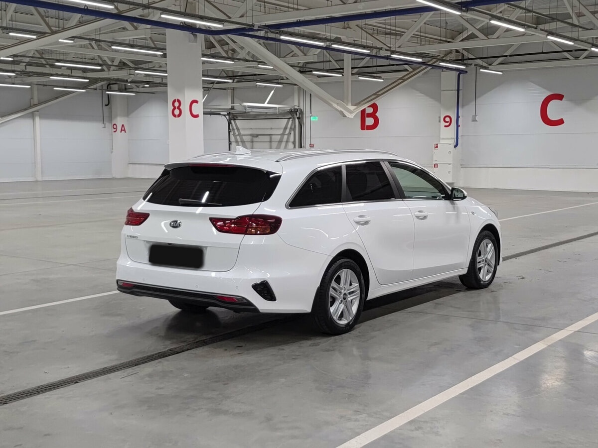 Kia Ceed 2019 года с пробегом. Фото: #4