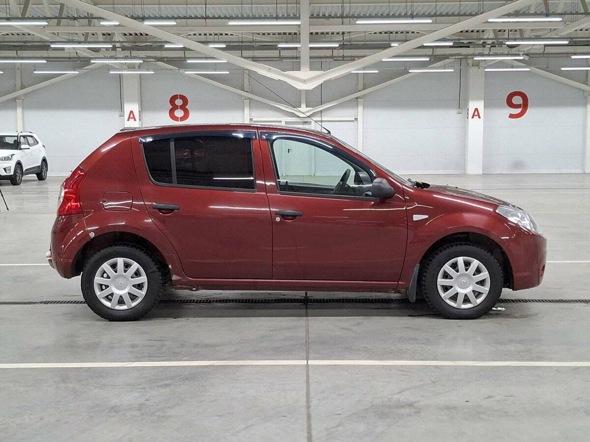 Renault Sandero 2014 года с пробегом. Фото: #3