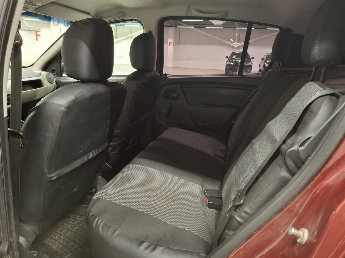 Renault Sandero 2014 года с пробегом. Фото: #11