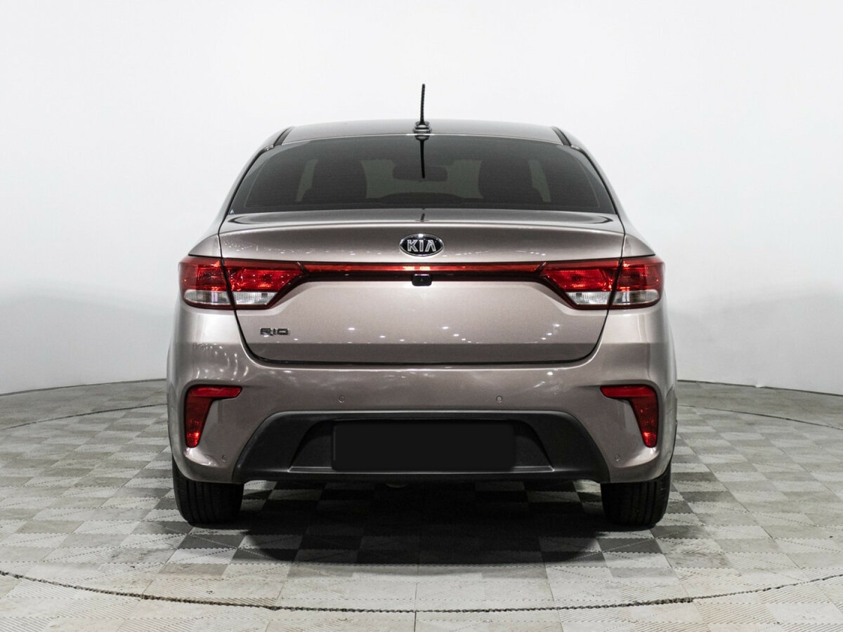 Kia Rio 2018 года с пробегом. Фото: #5