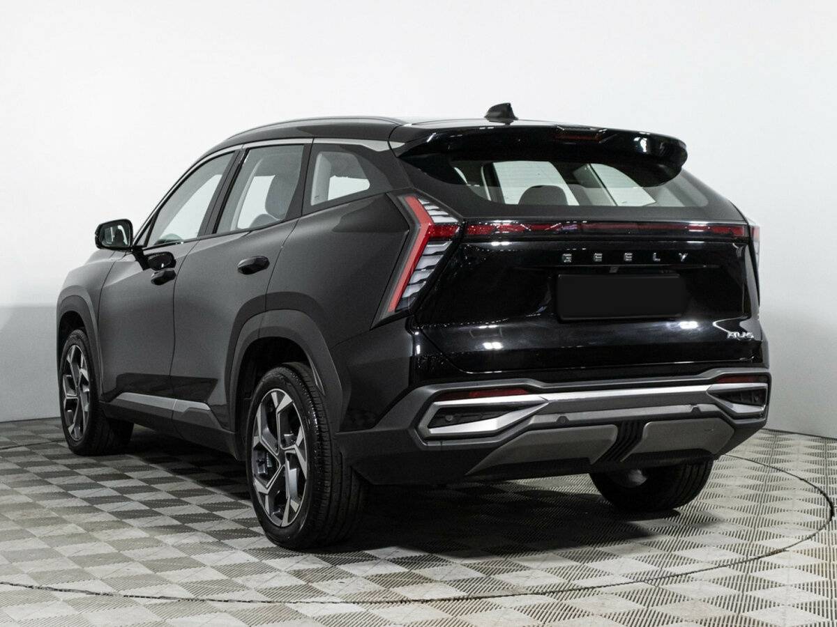 Geely Atlas 2023 года с пробегом. Фото: #5