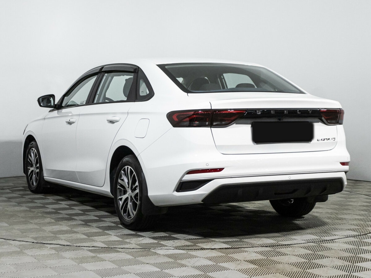 Geely Emgrand 2023 года с пробегом. Фото: #6