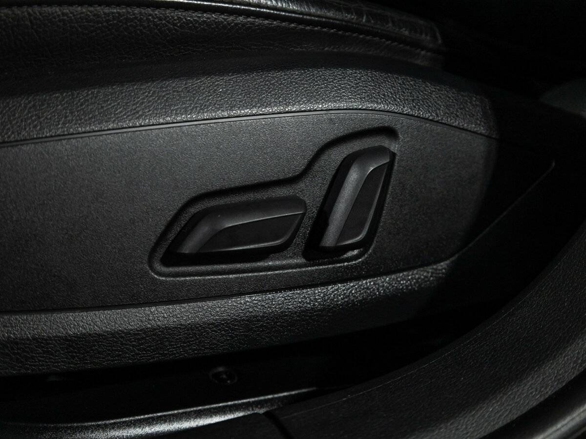 Audi A4 2018 года с пробегом. Фото: #12