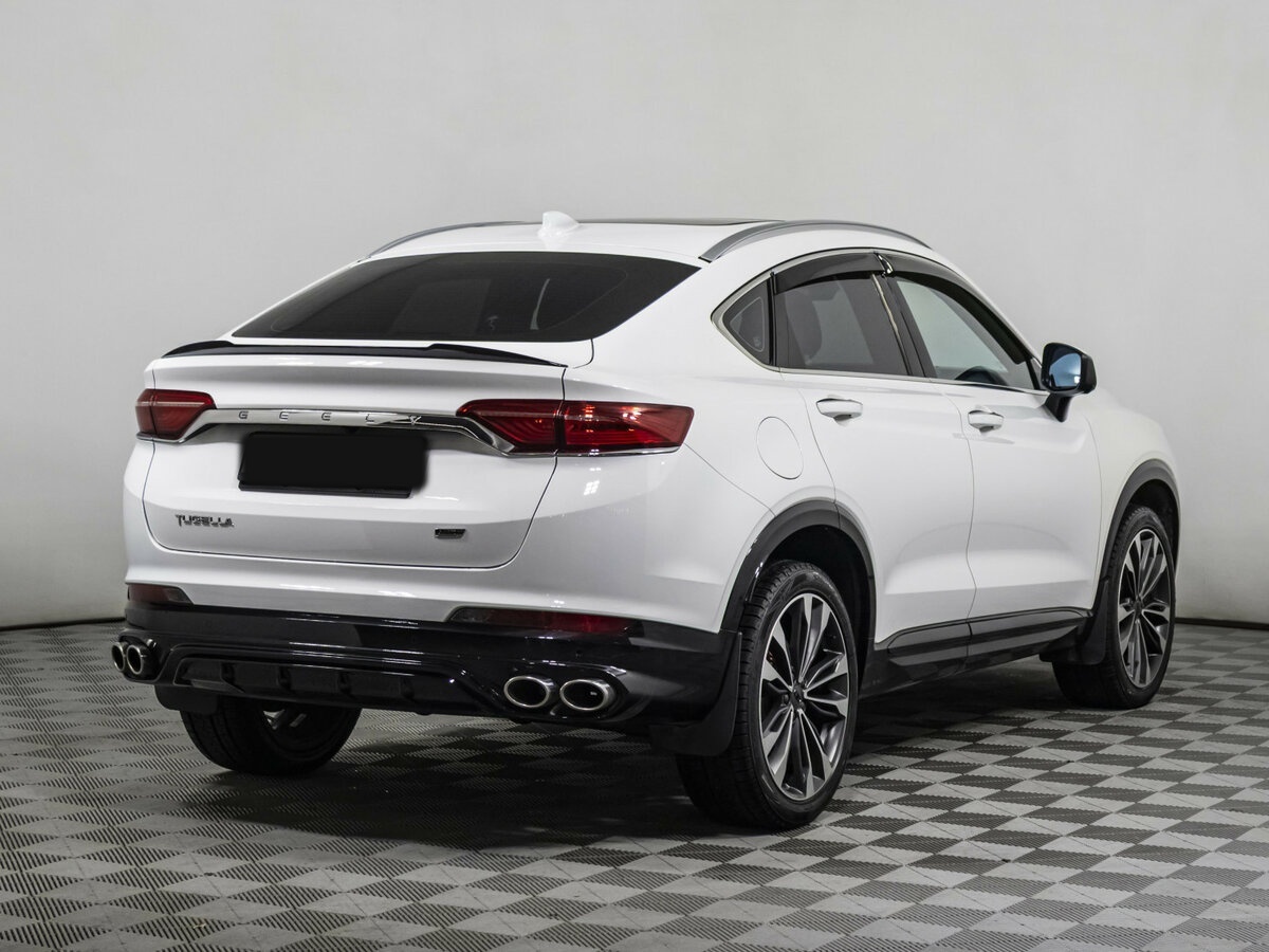 Geely Tugella 2023 года с пробегом. Фото: #3