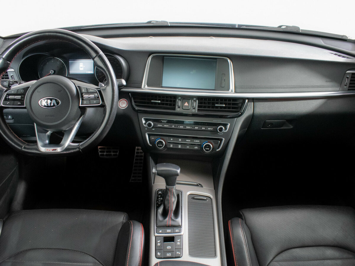 Б/У Киа Оптима 2018 года. Фото: #8