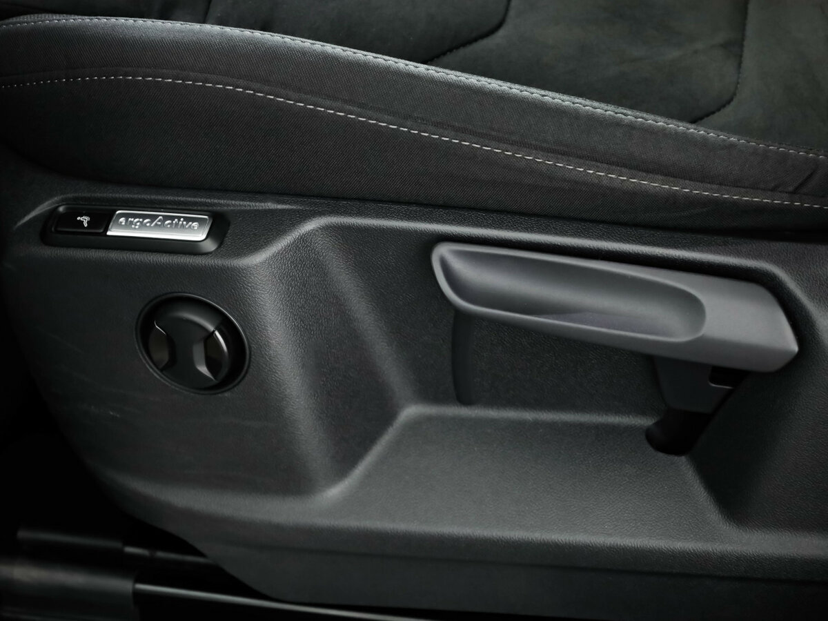 Volkswagen Tiguan 2020 года с пробегом. Фото: #22